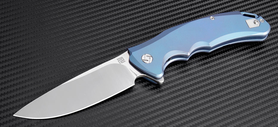 Artisan Cutlery Tradition 1702GS folding knife with S35VN blade