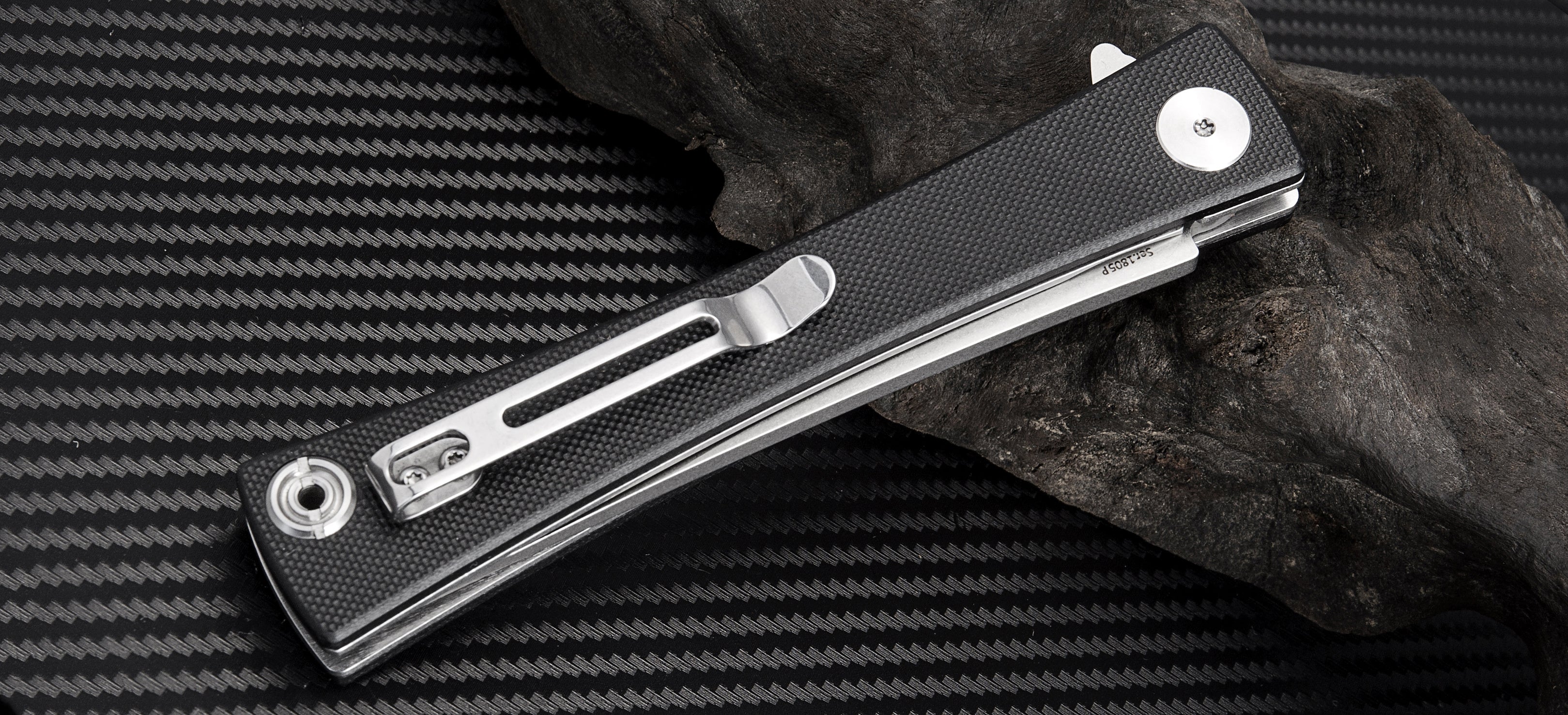 Artisan Cutlery S Waistline 1805P handle detail