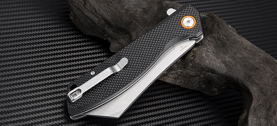 Artisan Cutlery Tomahawk 1815P folding knife side view