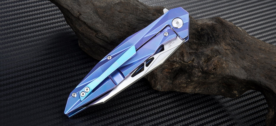 Artisan Cutlery Cygnus 1827G blade detail
