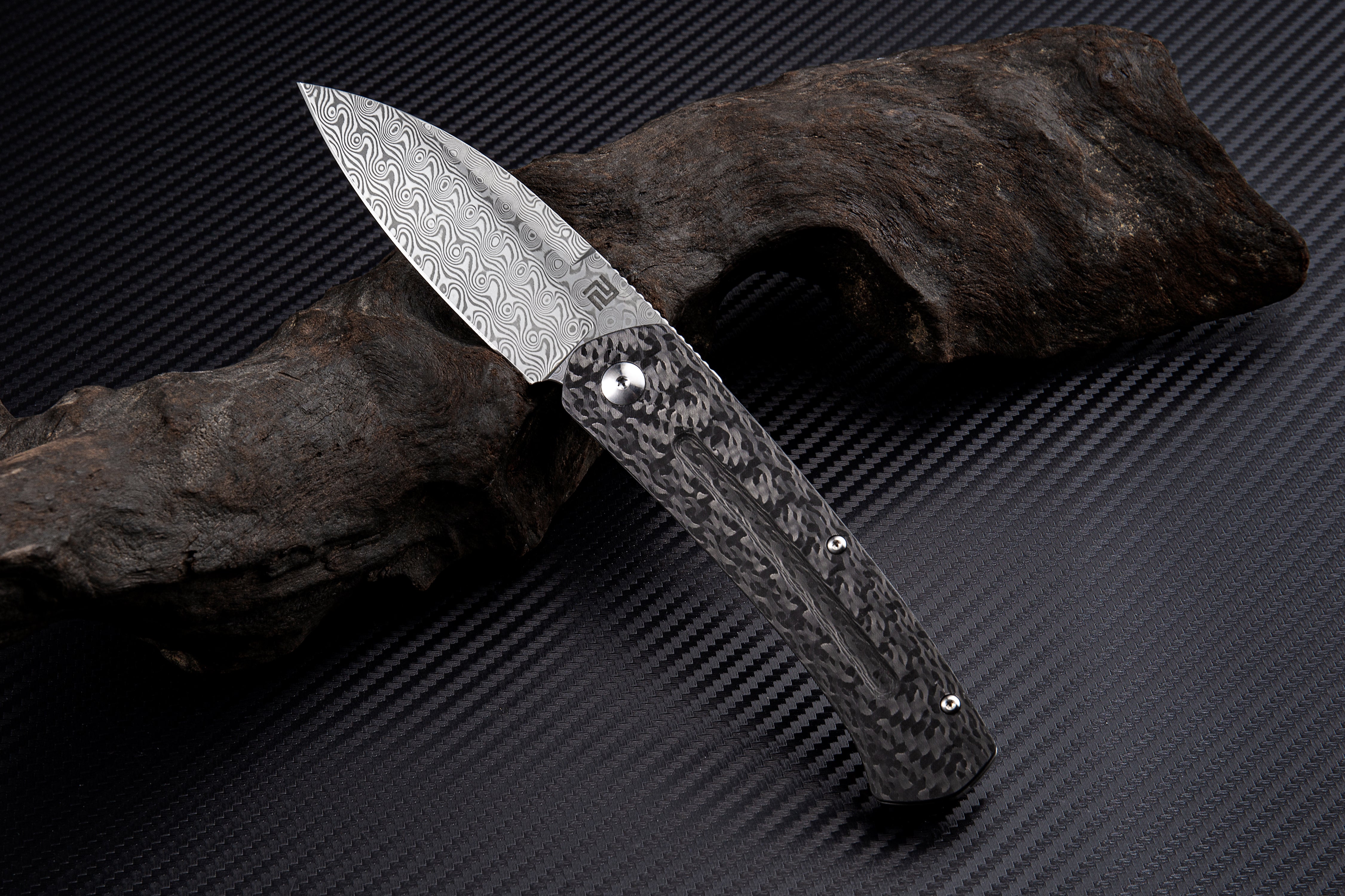 Artisan Cutlery Centauri 1839GD blade detail