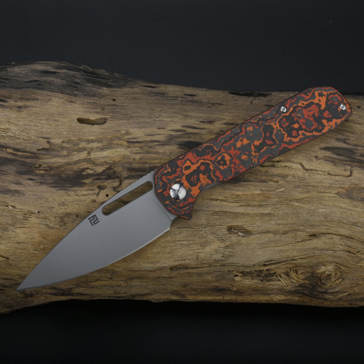 Artisan Cutlery Arion 1843G knife detail
