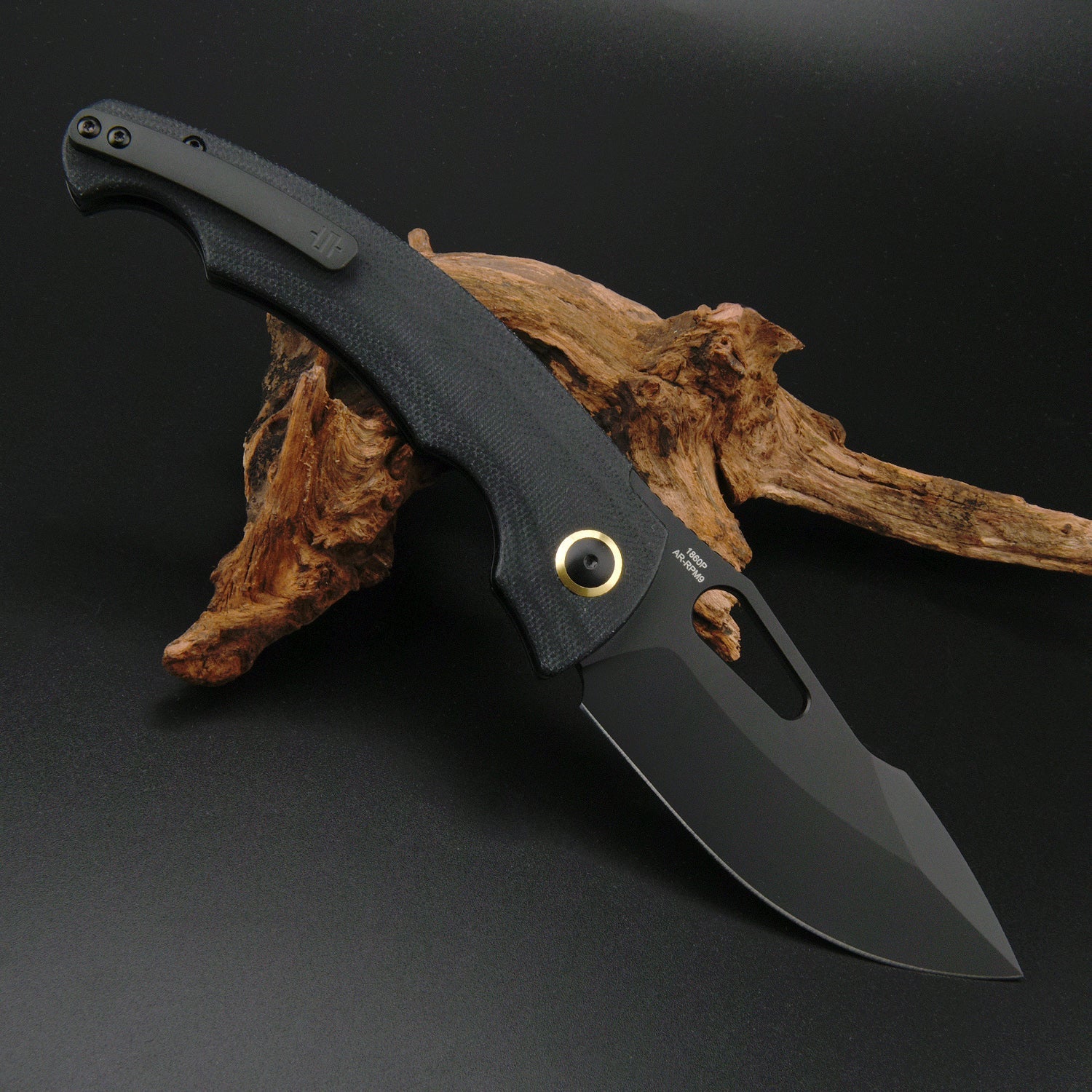 Artisan Cutlery Xcellerator 1860P blade detail