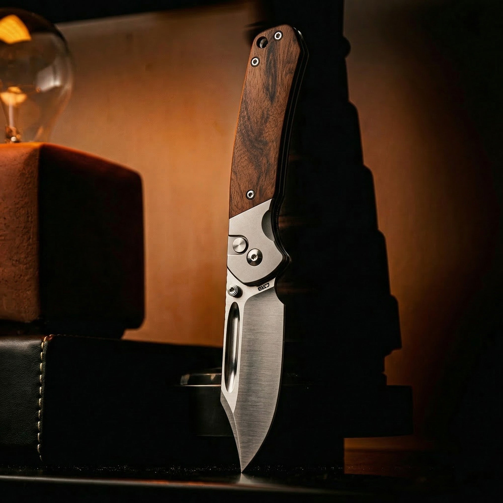 CJRB Bowie Pyrite J1942-RW folding knife with rosewood handle