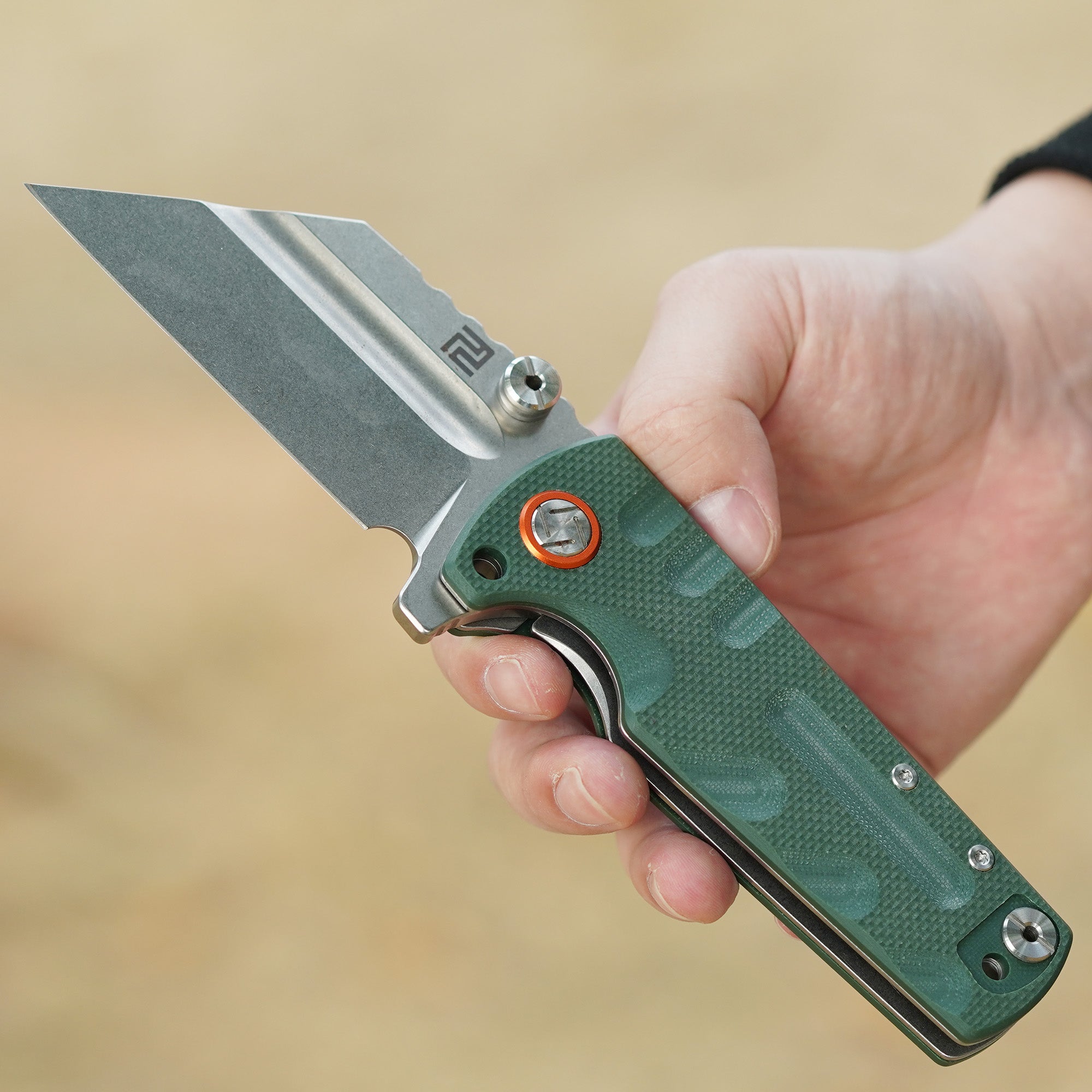 Artisan Cutlery Proponent 1820P knife detail