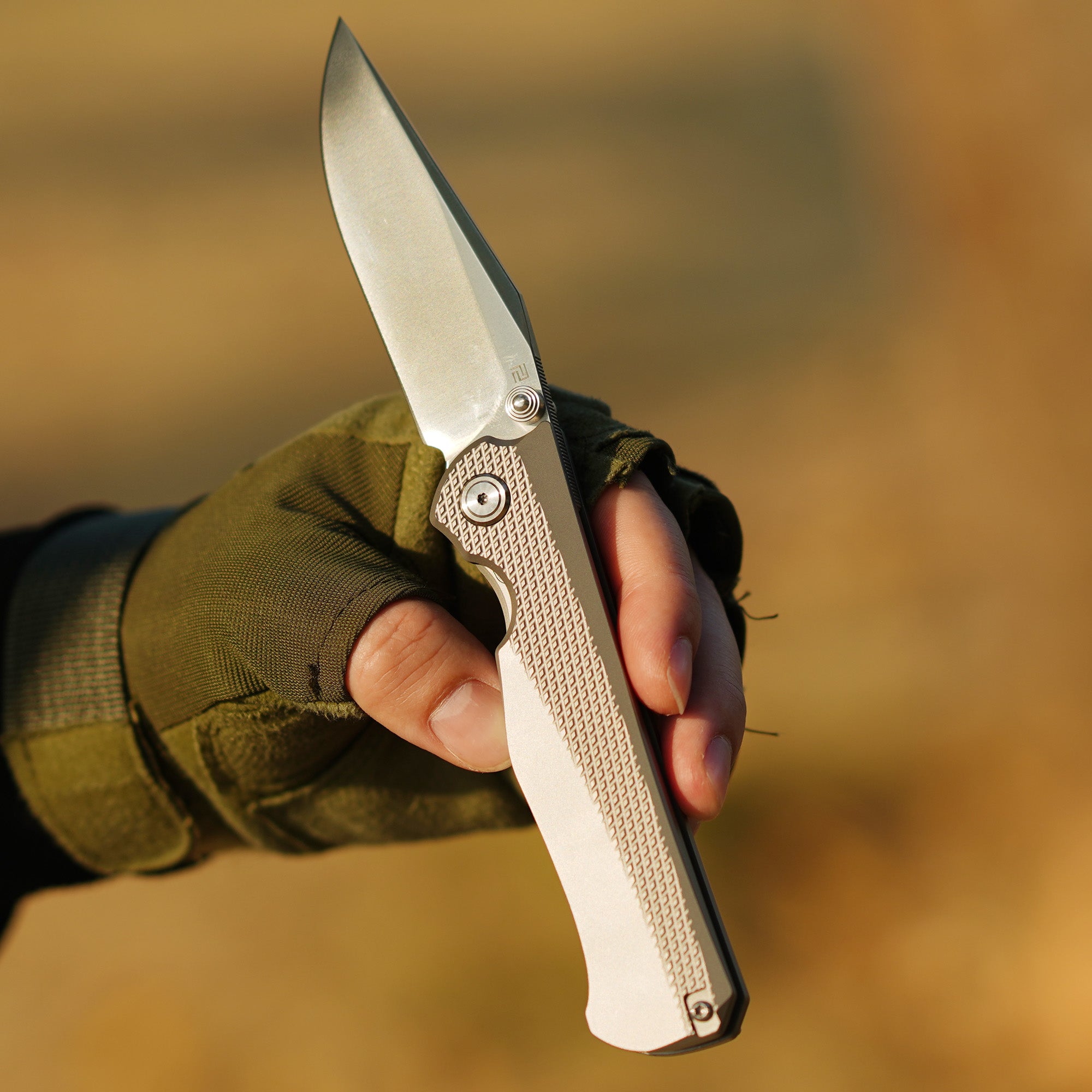 Artisan Cutlery Crusoe ATZ-1869G folding knife side view