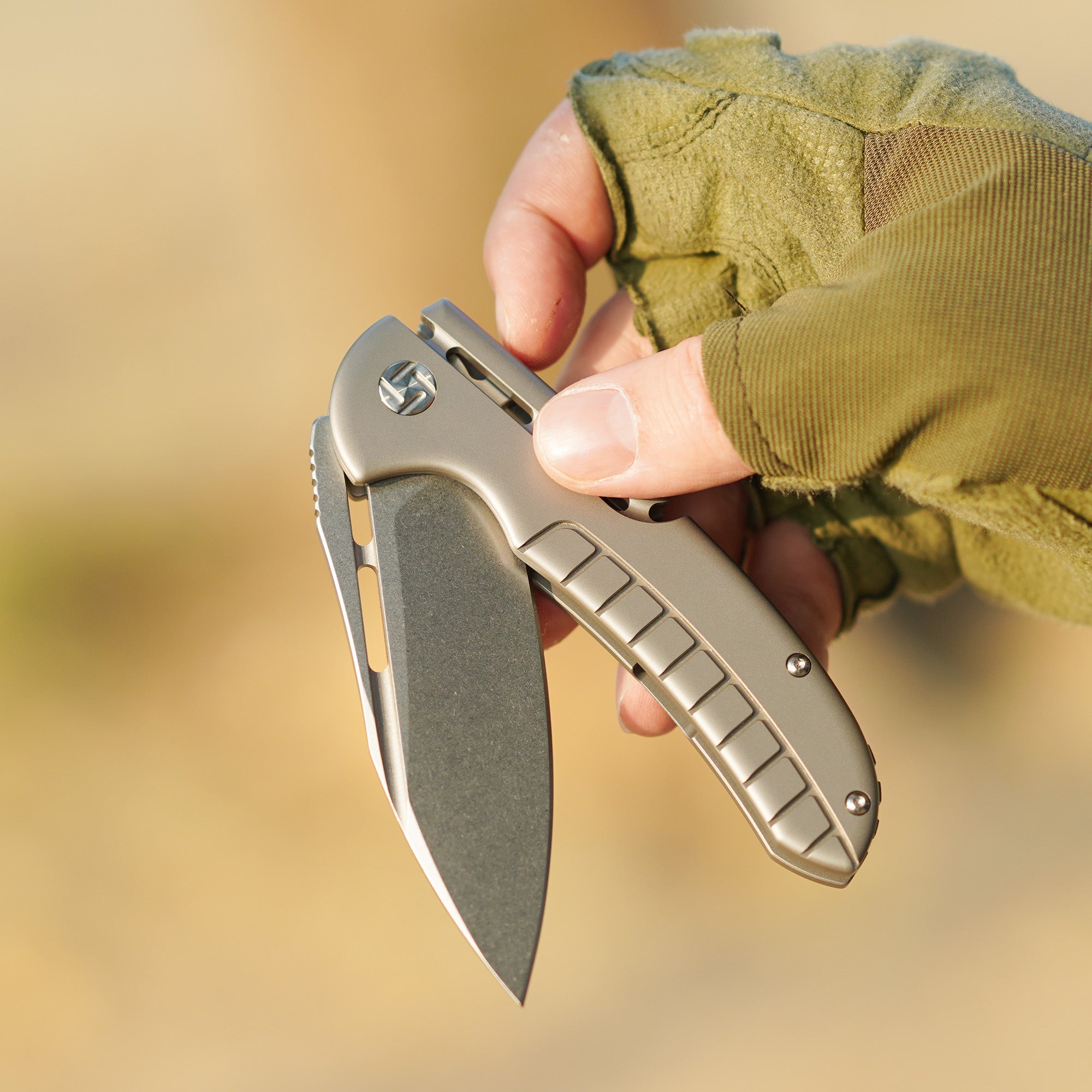 Artisan Cutlery Valor 1850G folding knife with titanium handle