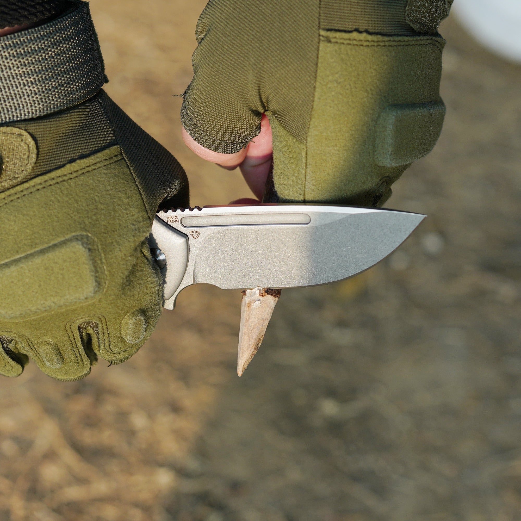 Artisan Cutlery Trux ATZ-1861G folding knife side view
