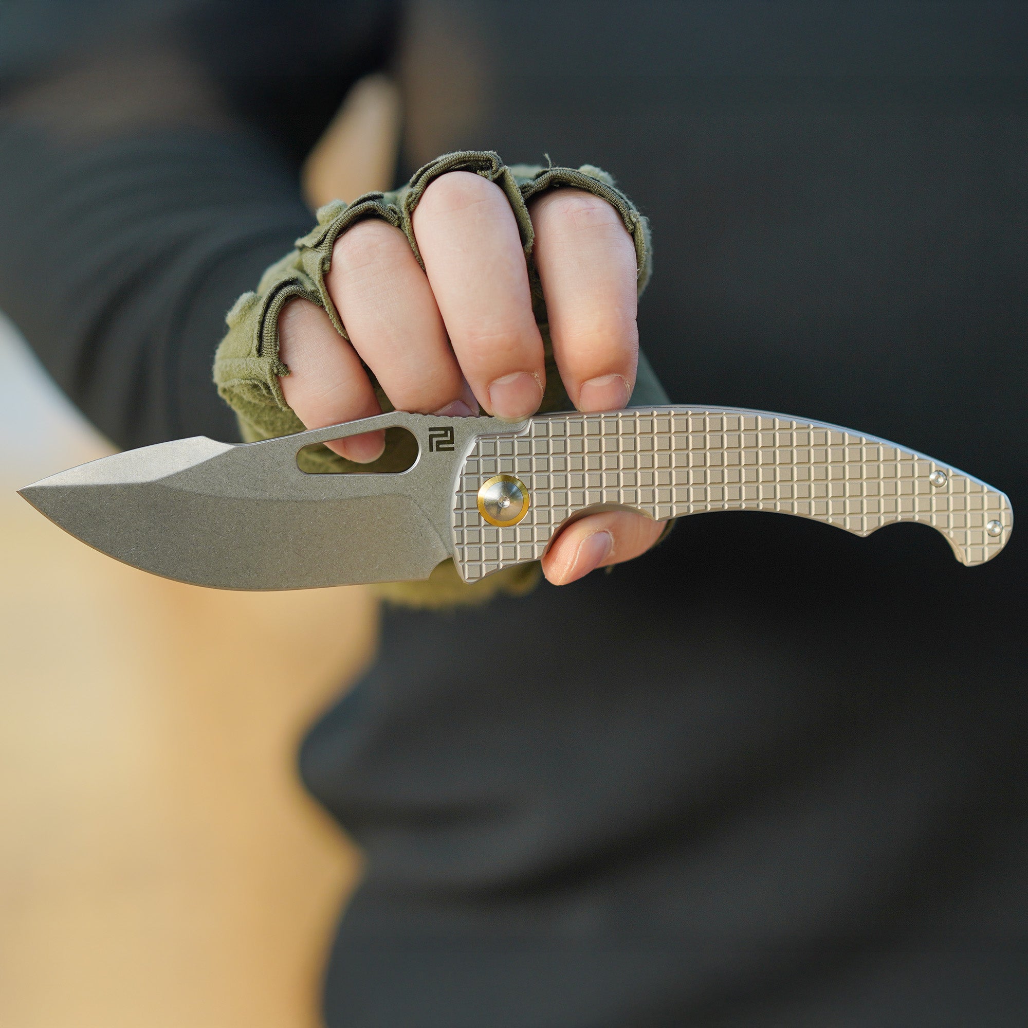 Artisan Cutlery Xcellerator ATZ-1860G blade profile