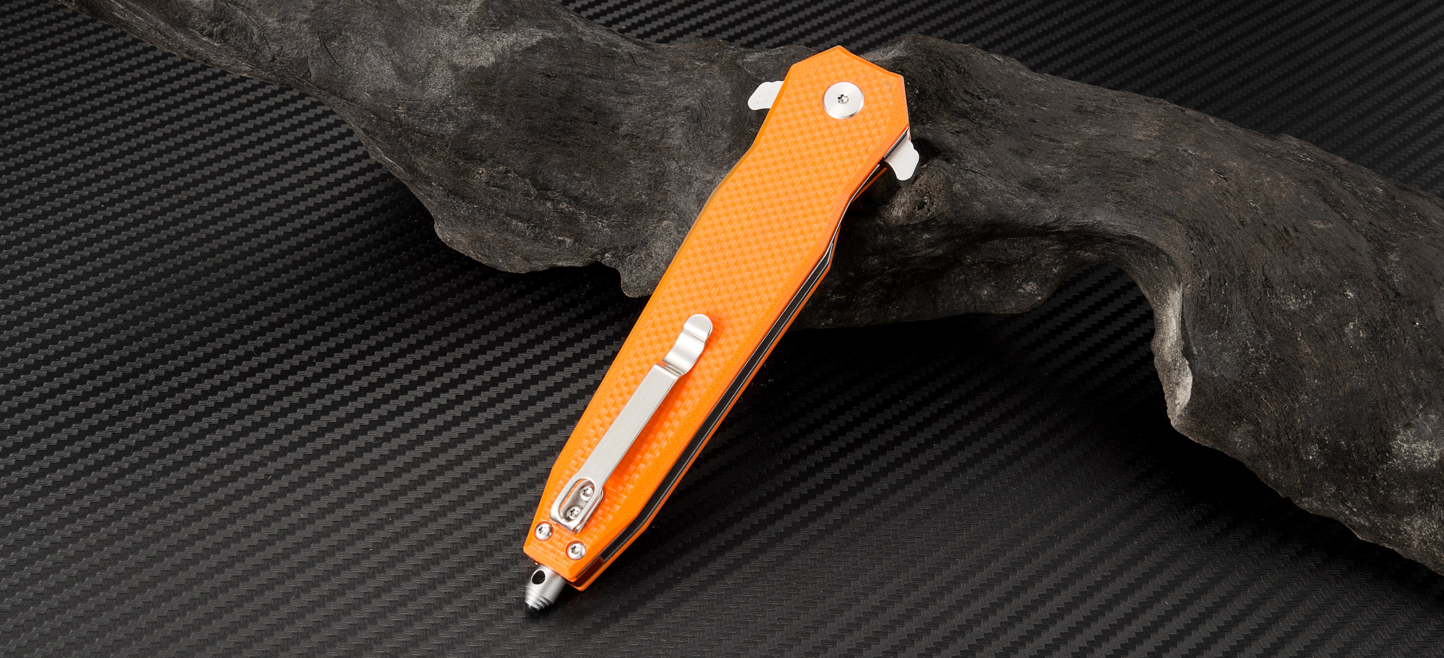 Artisan Cutlery Hornet 1810P blade detail