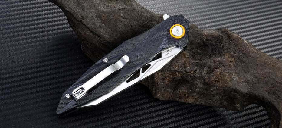 Artisan Cutlery Cygnus 1827P blade detail