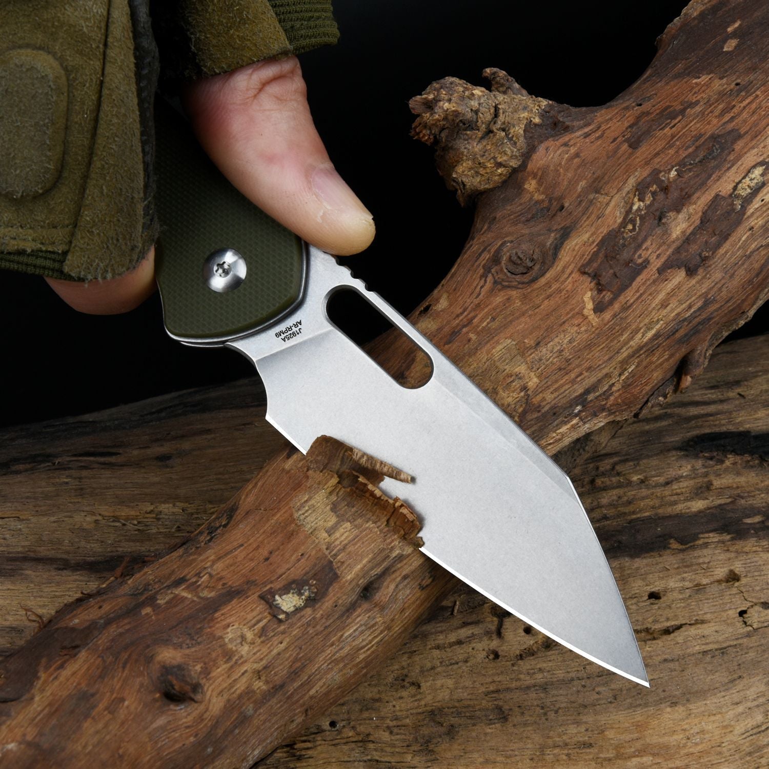 CJRB Pyrite Alt Wharncliffe J1925A-GN blade detail
