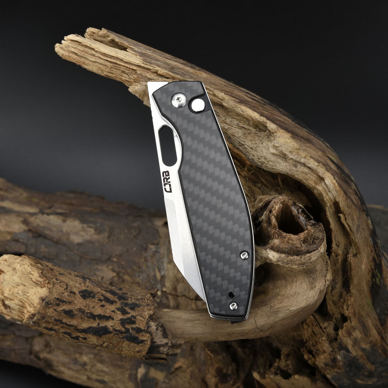 CJRB Ekko J1929B-CF folding knife with carbon fiber handle