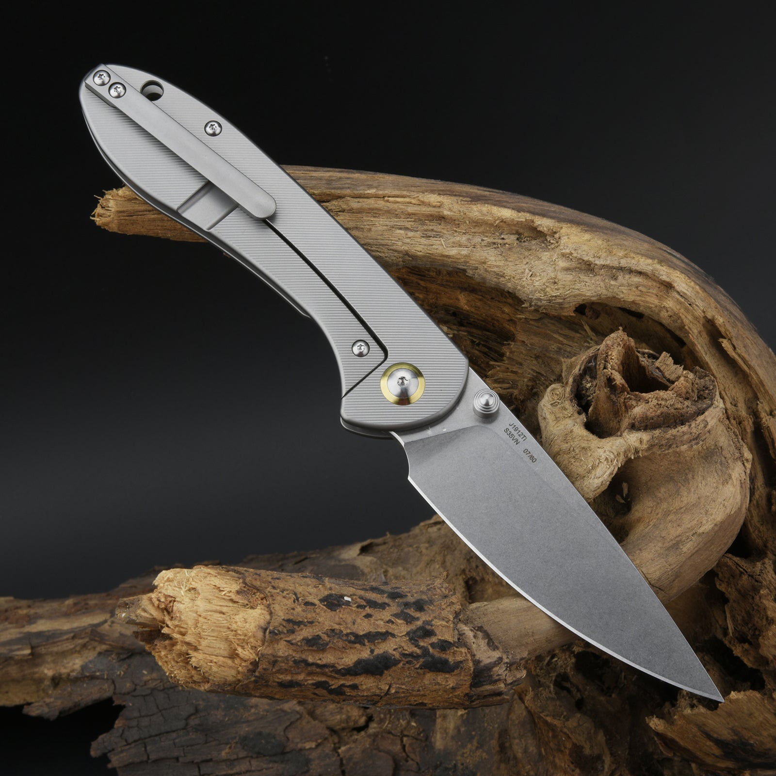 CJRB Feldspar J1912TI-GY titanium handle detail