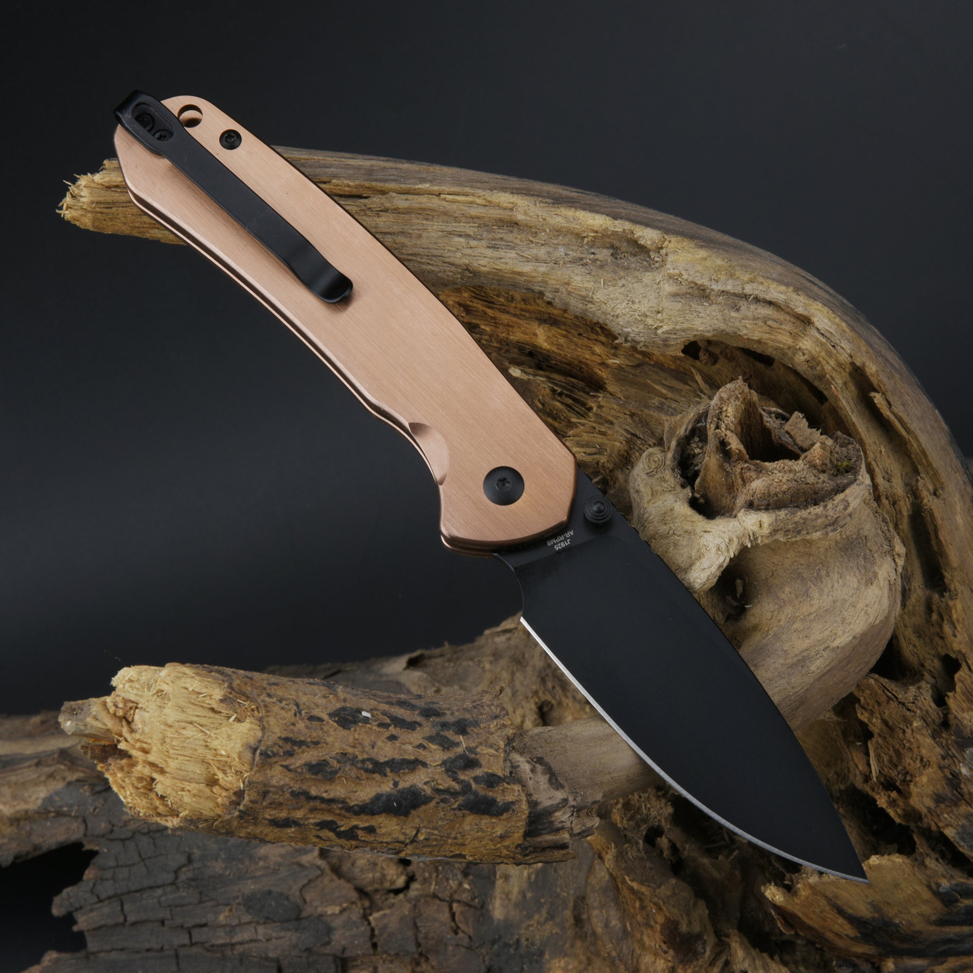 CJRB Pyrite J1925 copper-colored steel handle folding knife