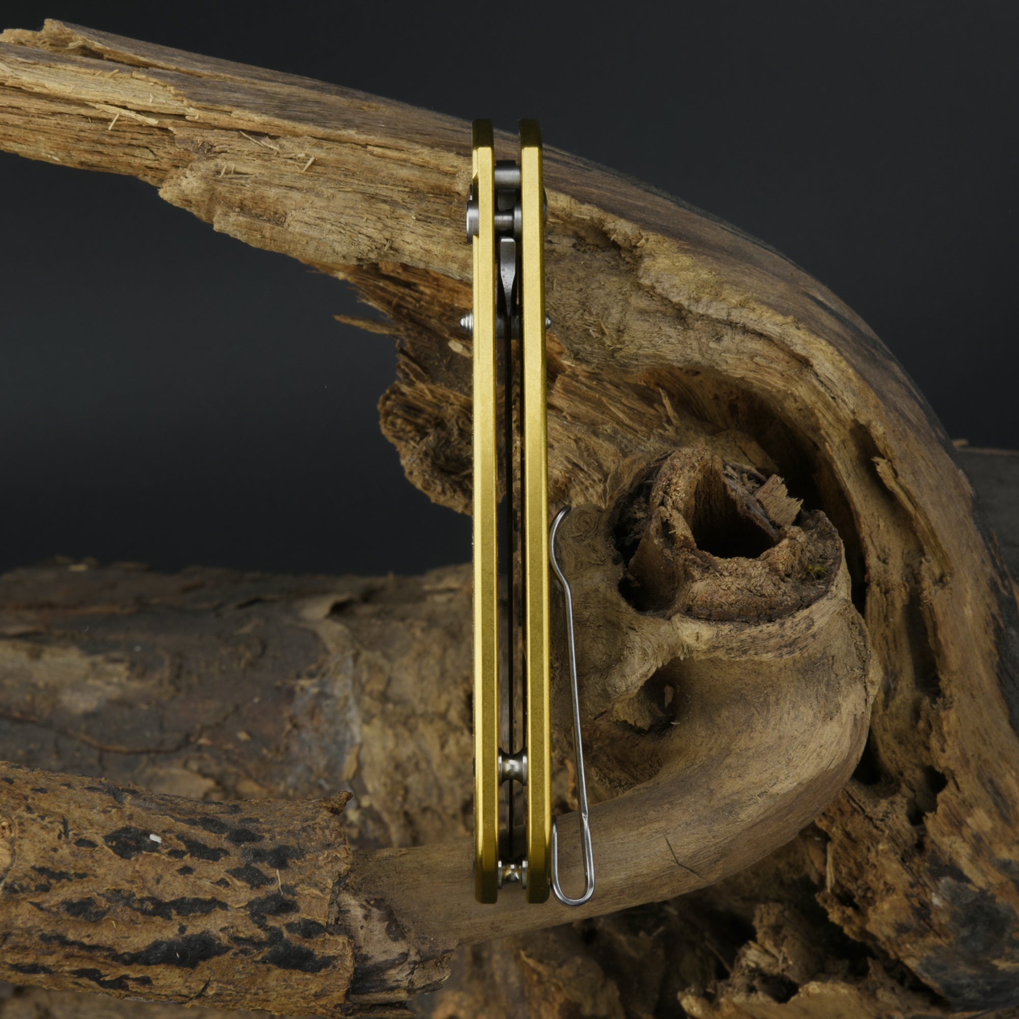 CJRB Pyrite J1925 Brass folding knife product image