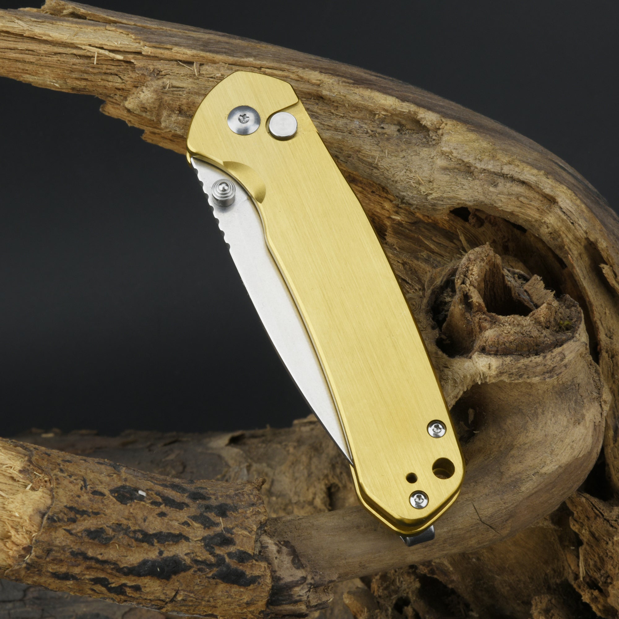 CJRB Pyrite J1925 Brass steel handle close-up
