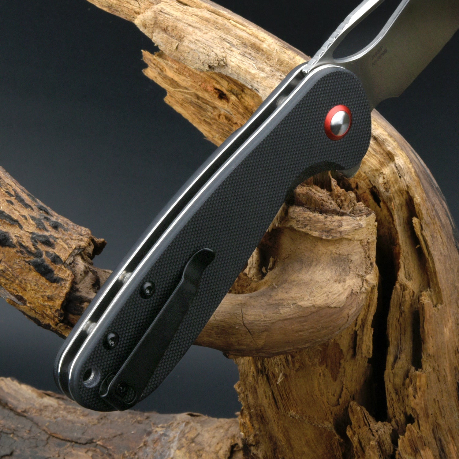 CJRB Lago J1926 knife detail