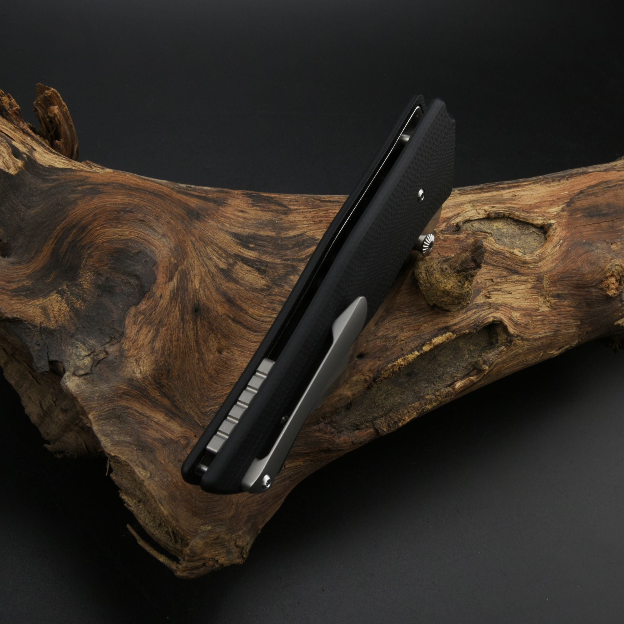 Artisan Cutlery Ahab 1851P blade detail
