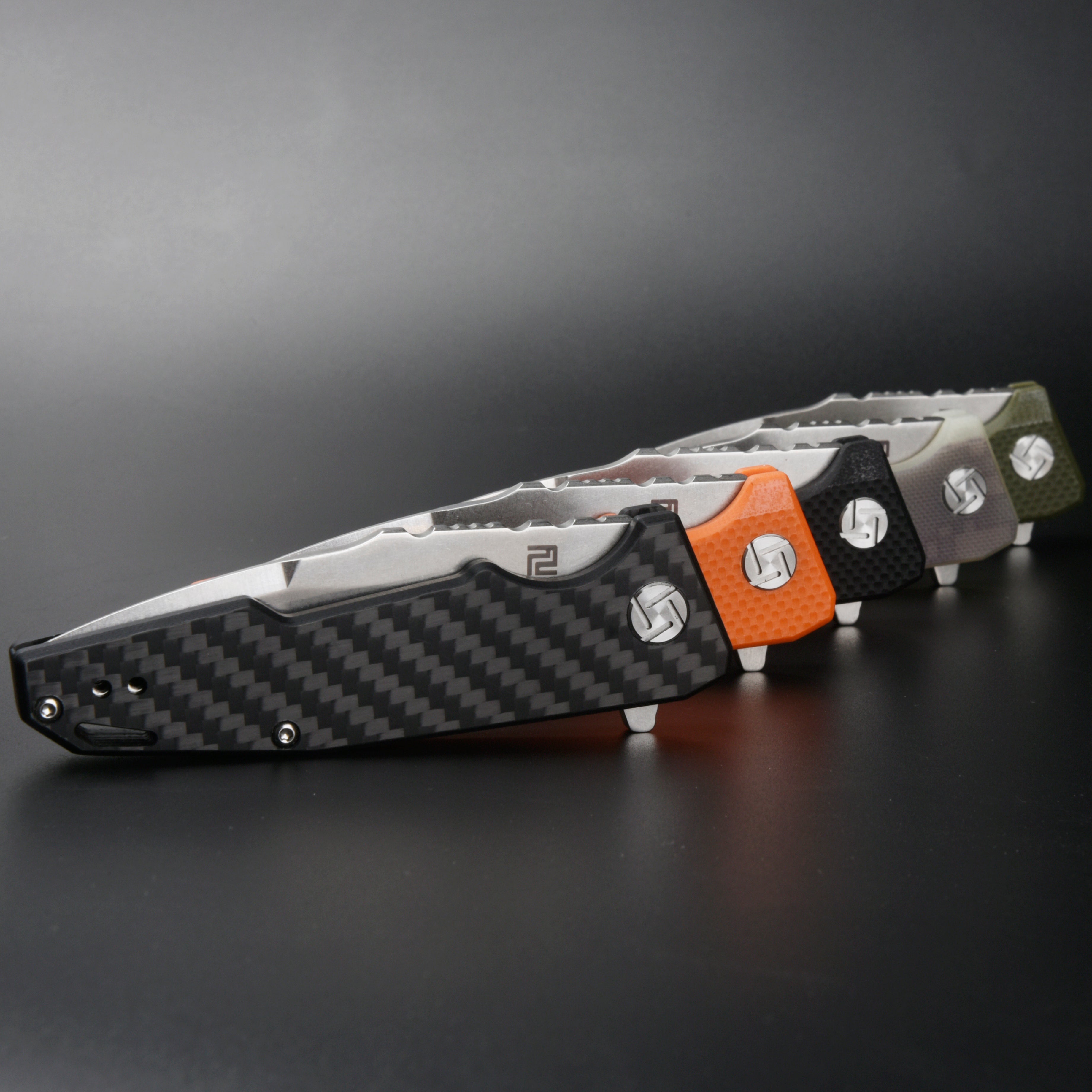 Artisan Cutlery Predator 1706PS handle detail