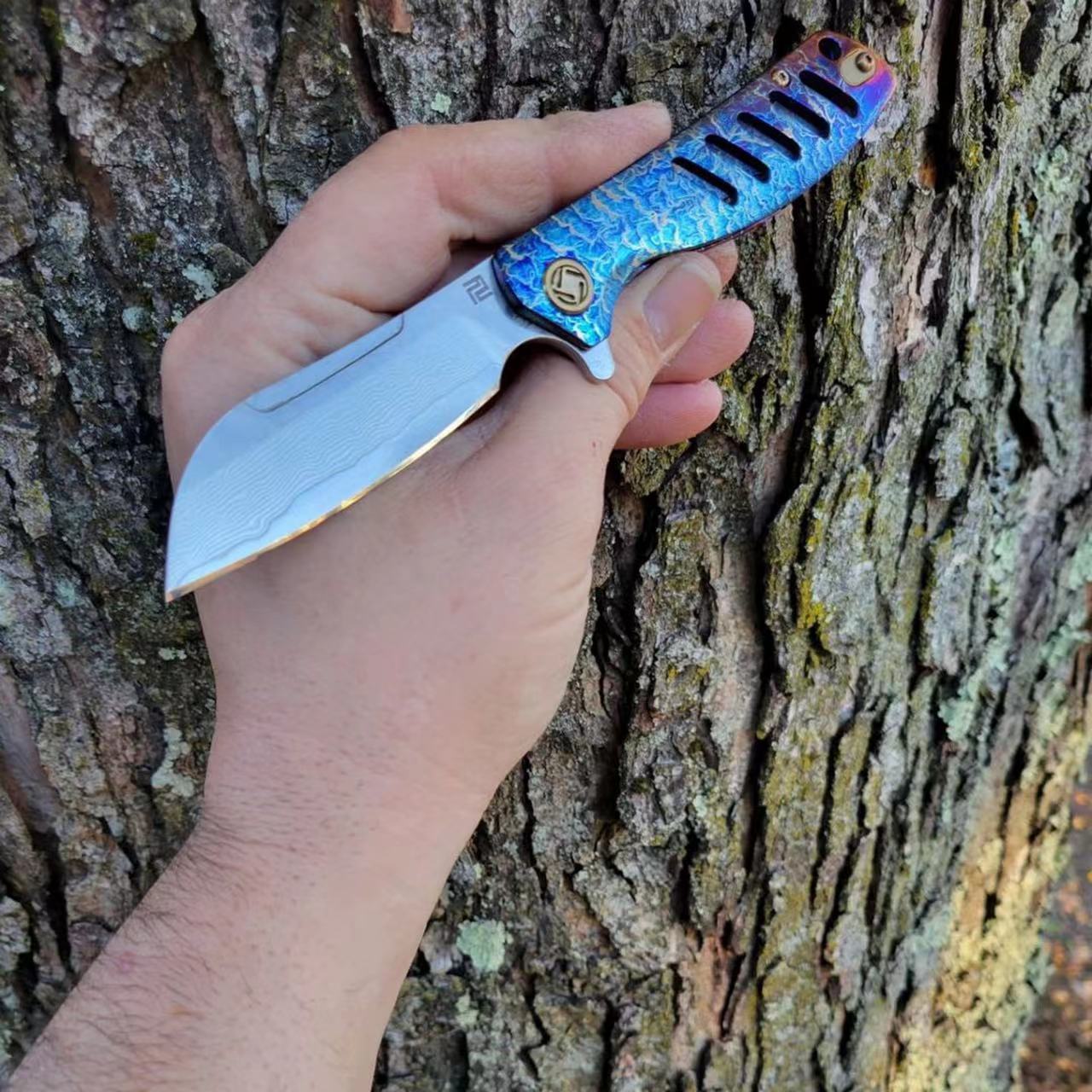 Artisan Cutlery Tomahawk 1815GD blade detail