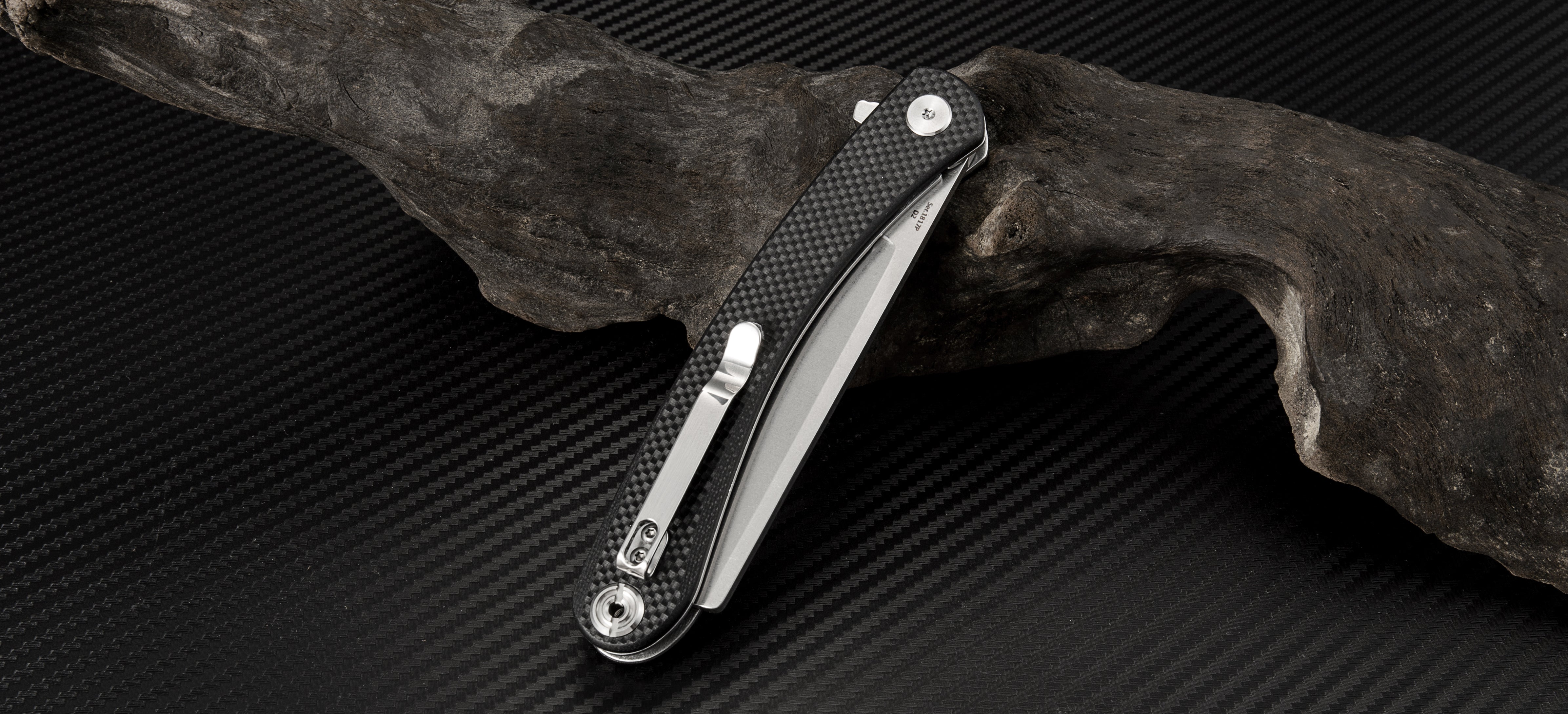 Artisan Cutlery Orthodox 1817P folding knife detail view