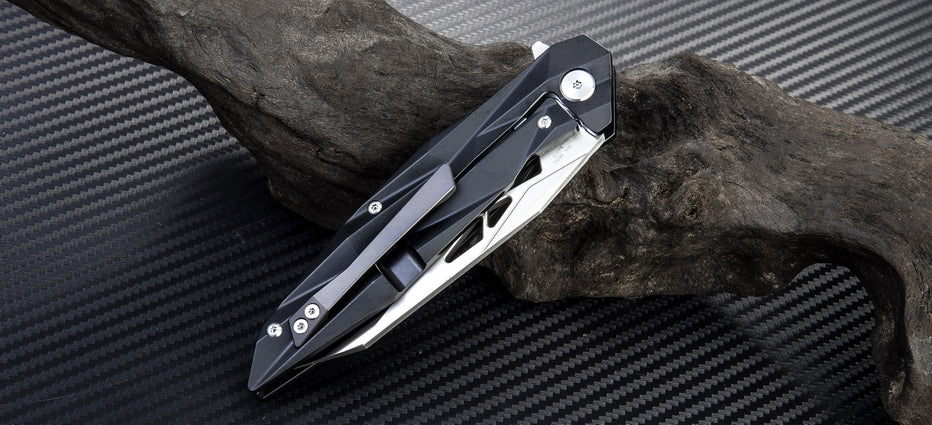 Artisan Cutlery Cygnus 1827G knife detail