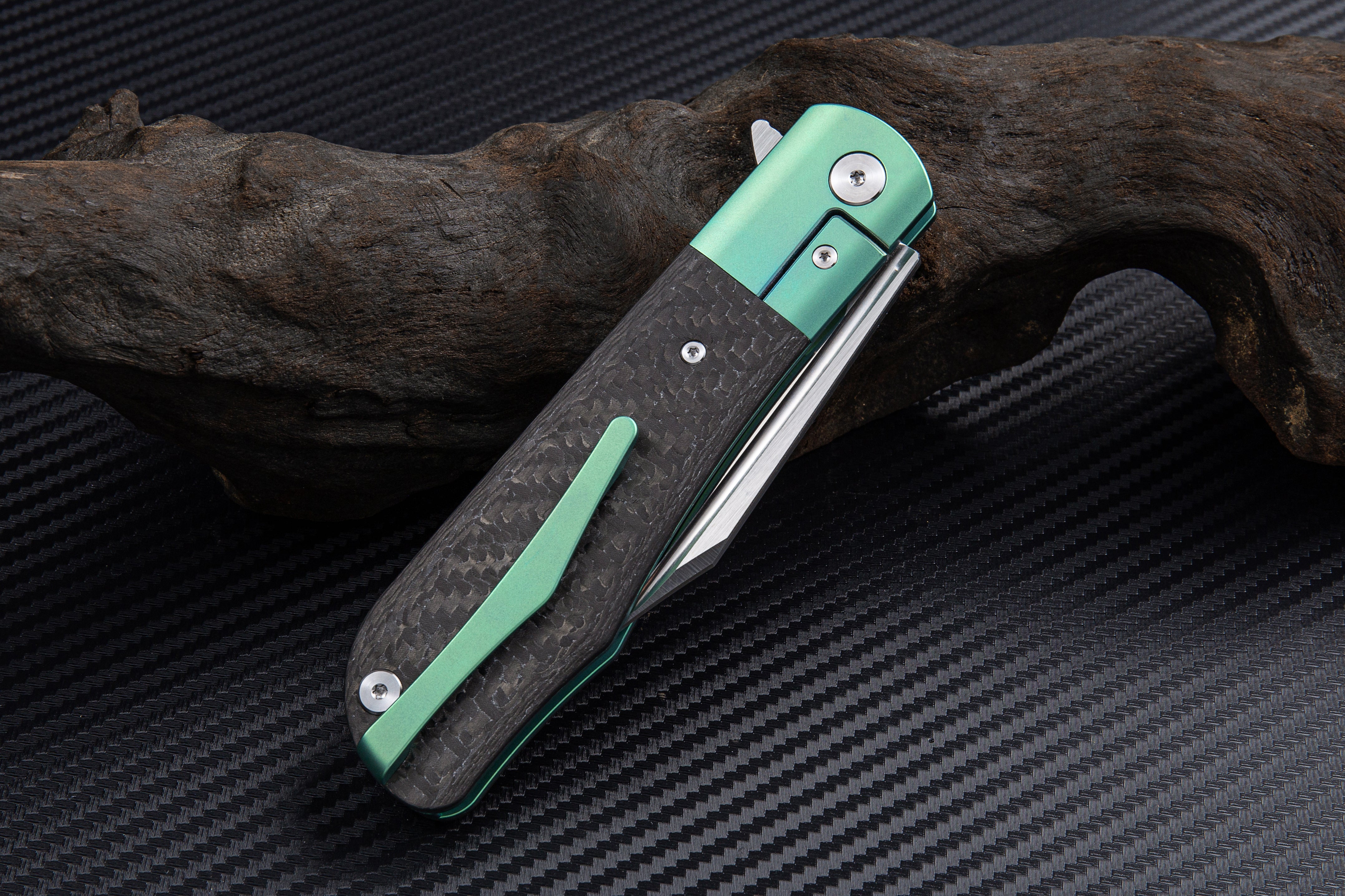 Artisan Cutlery Hyperion 1834G handle detail