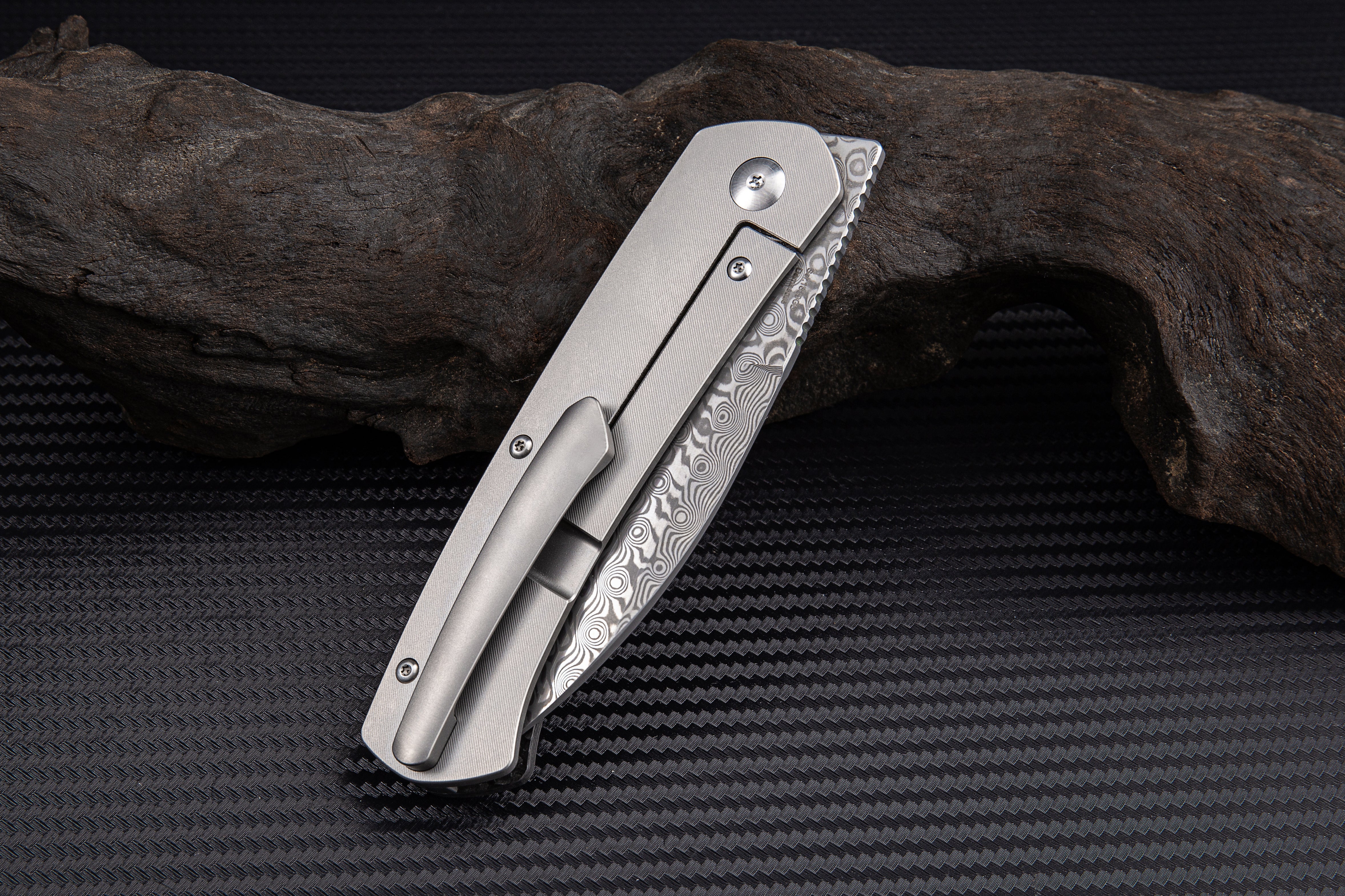 Artisan Cutlery Centauri 1839GD folding knife with carbon fiber handle