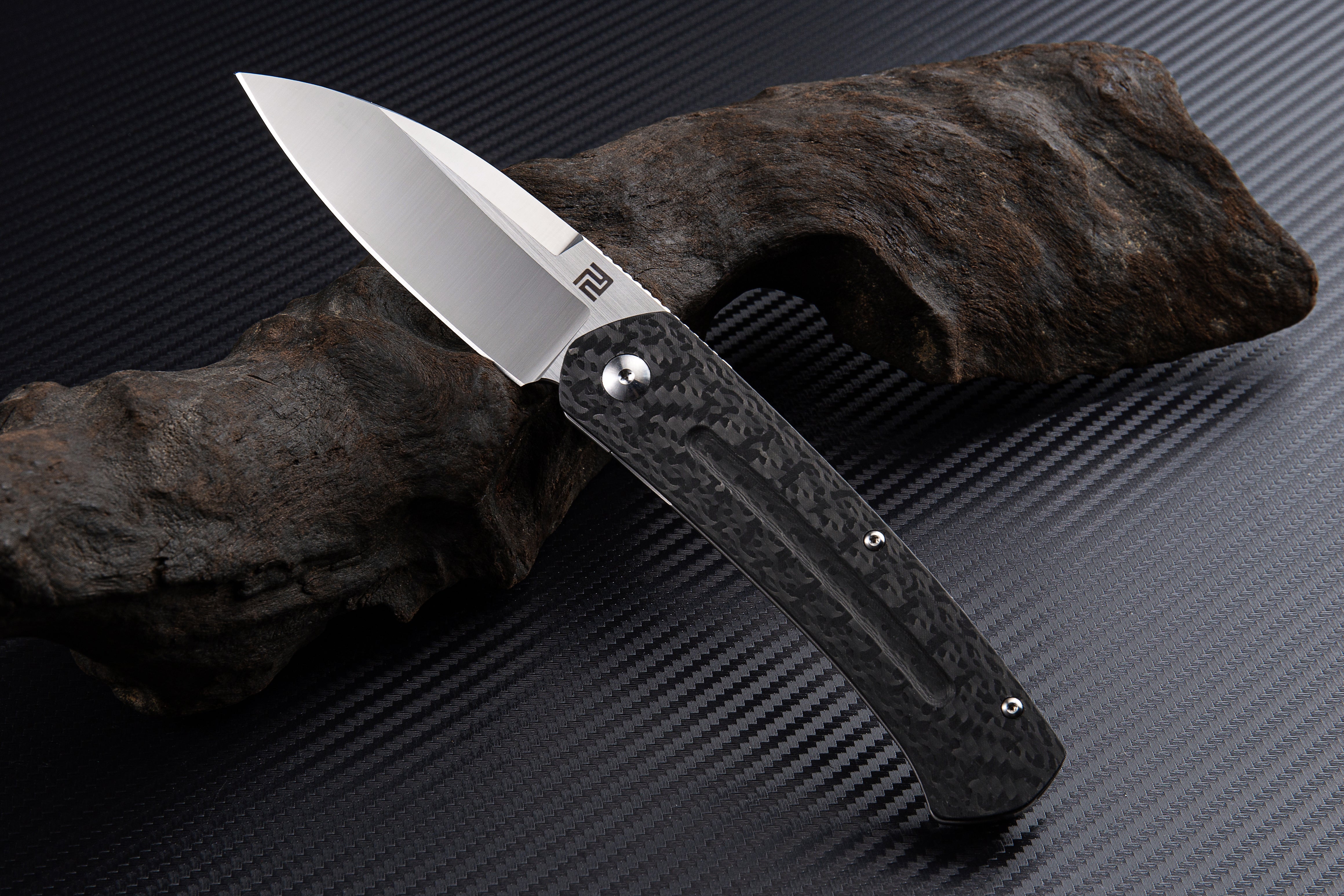 Artisan Cutlery Centauri 1839G blade detail