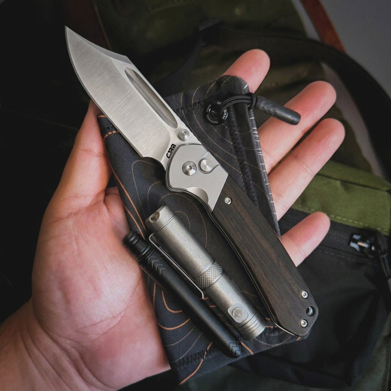CJRB Bowie Pyrite J1942-EBN blade detail