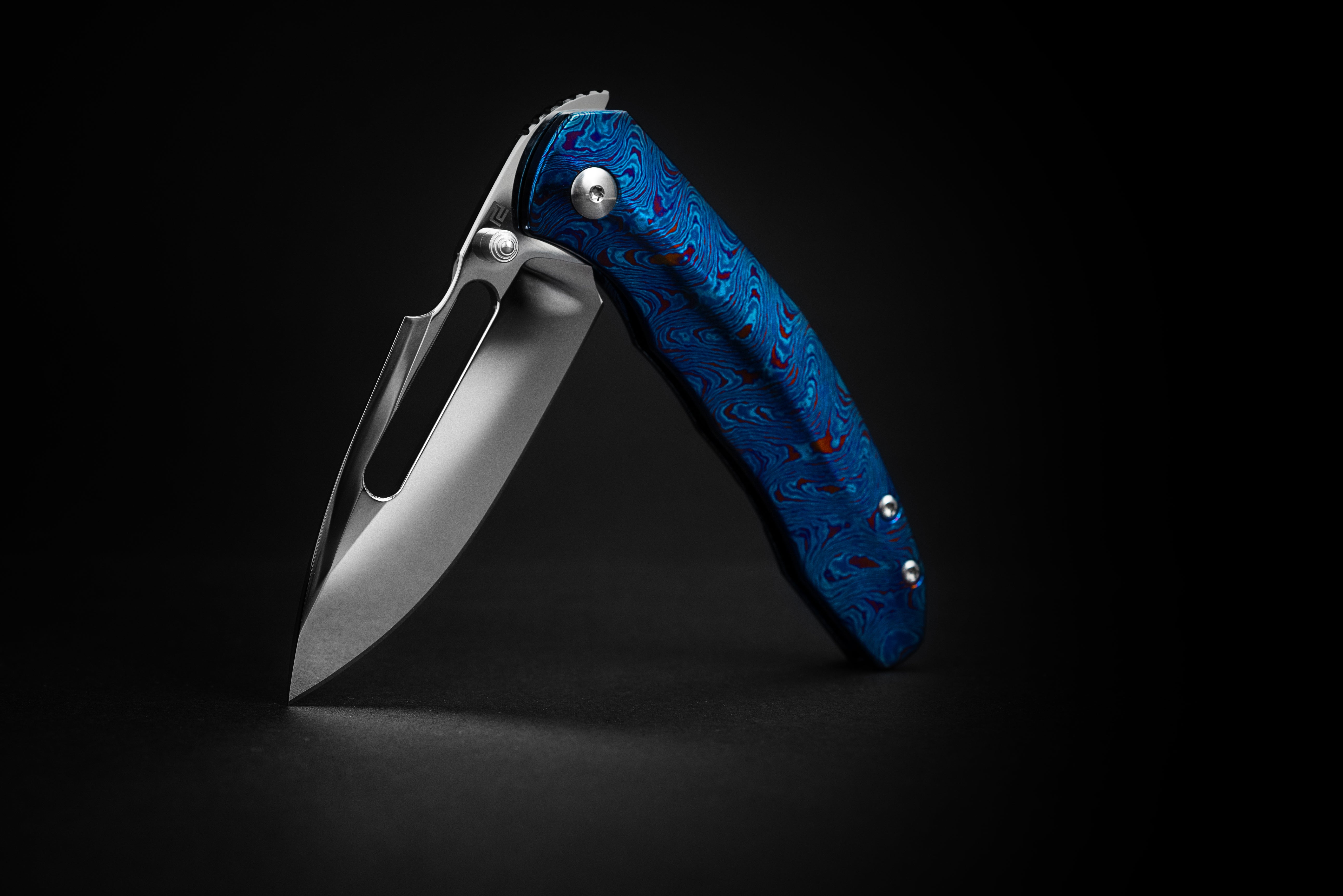 Artisan Cutlery Full Dress Boa Boa folding knife detail view