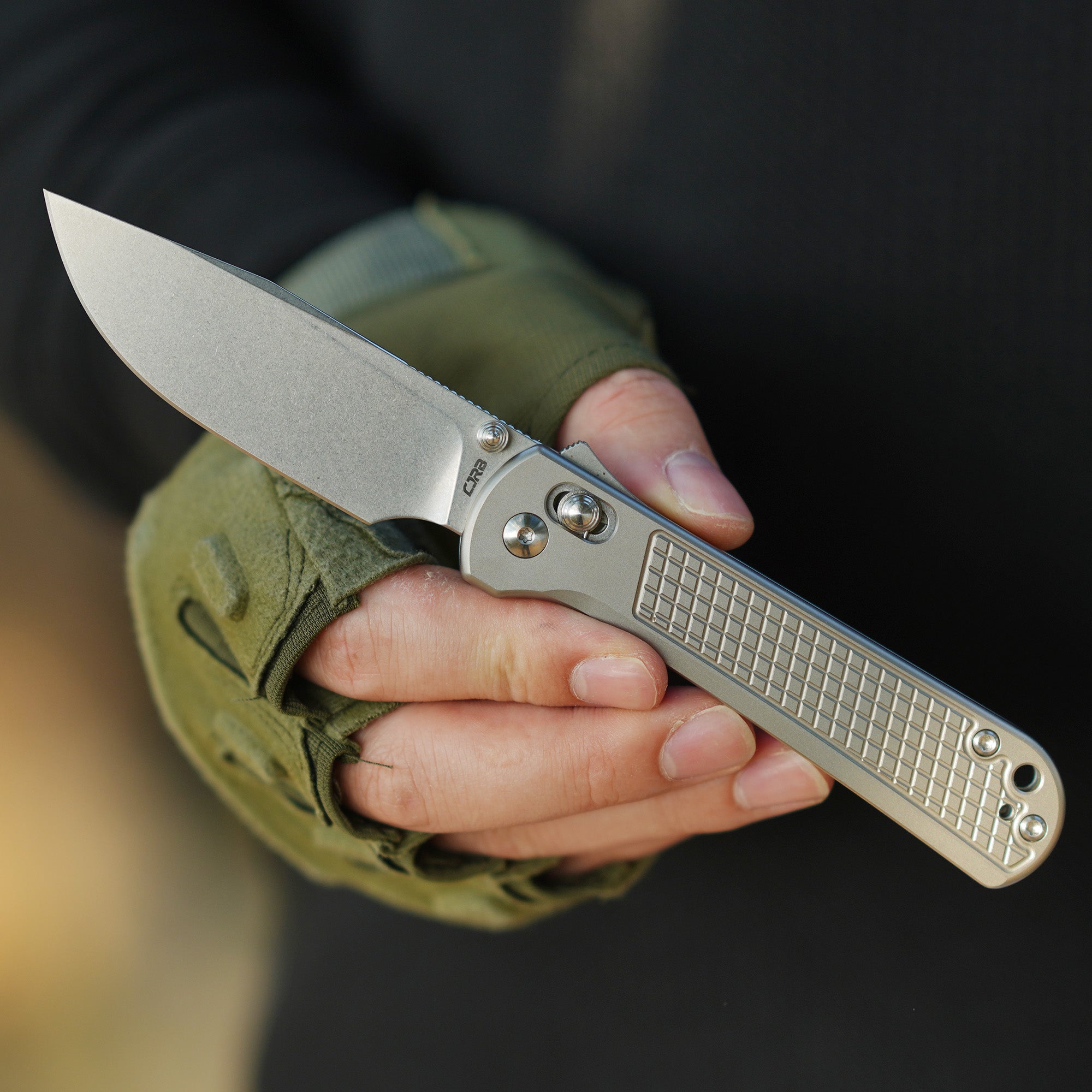 CJRB Bolt J1960G folding knife with titanium handle