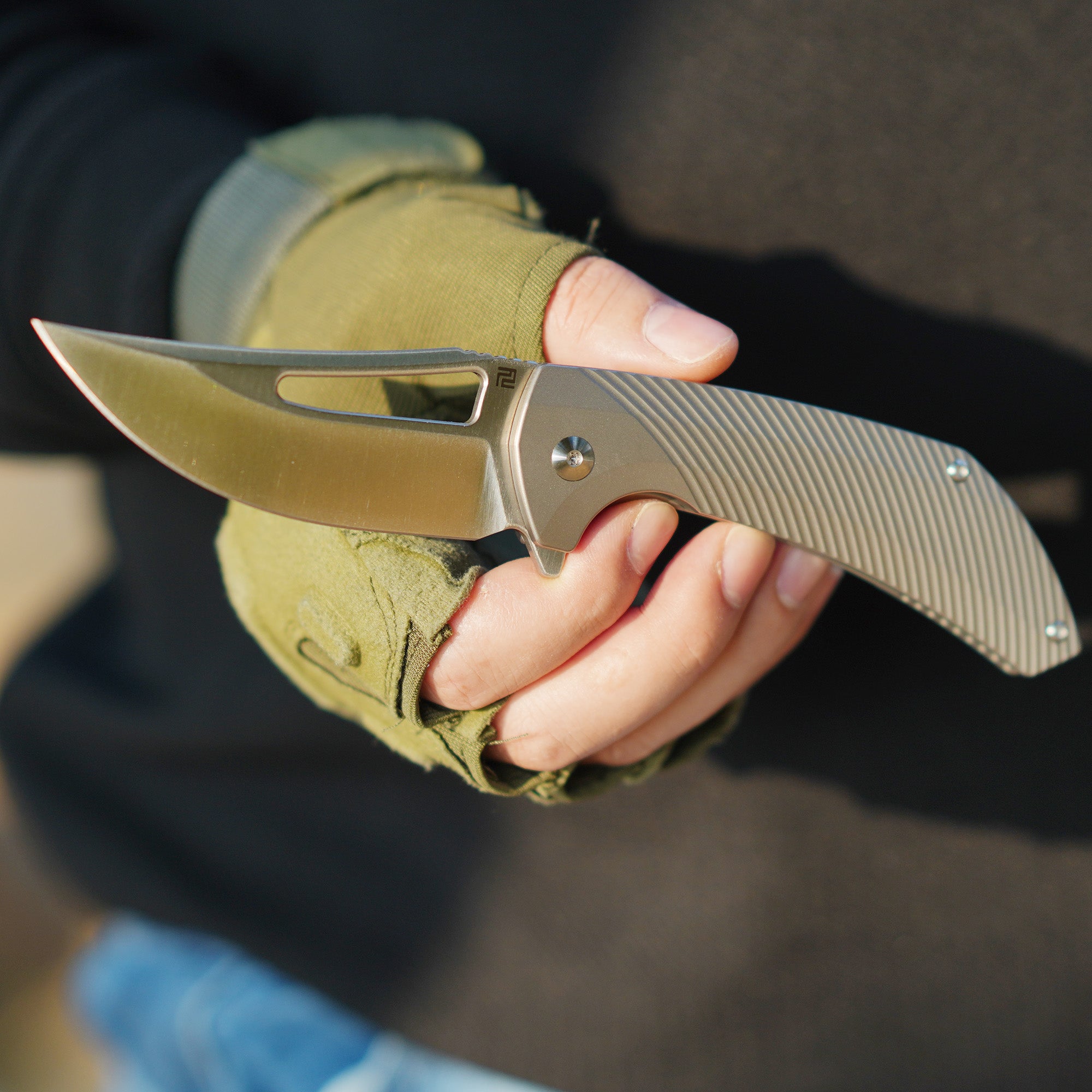 Artisan Cutlery Banjaara 1868G handle detail