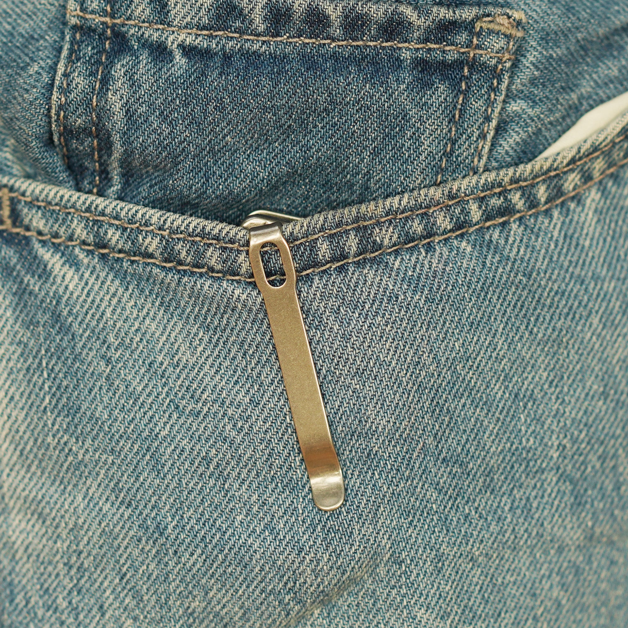 CJRB Frack J1931 knife detail