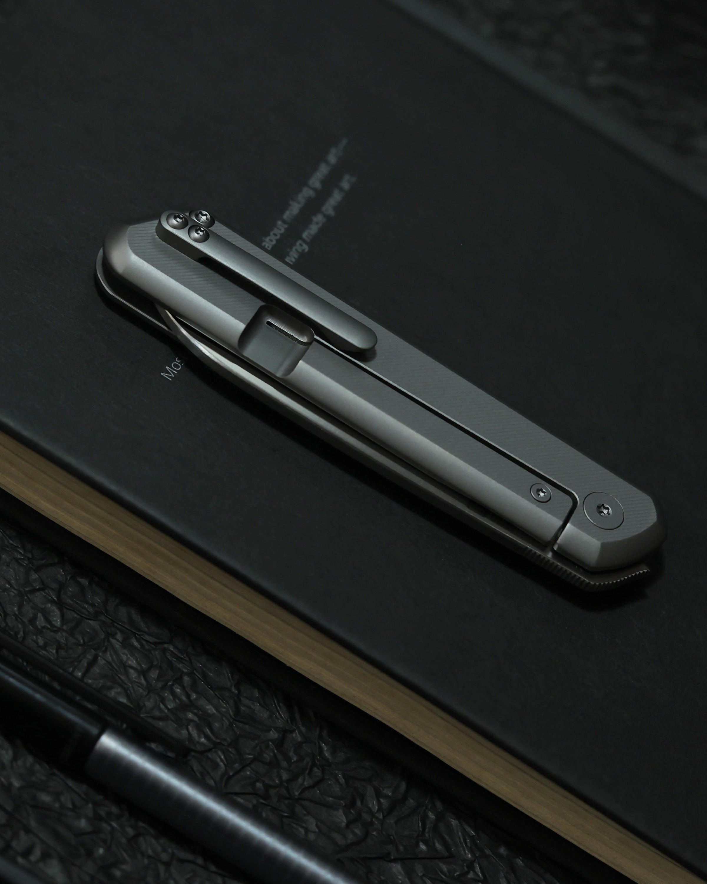 Artisan Cutlery IO 1872G folding knife product image