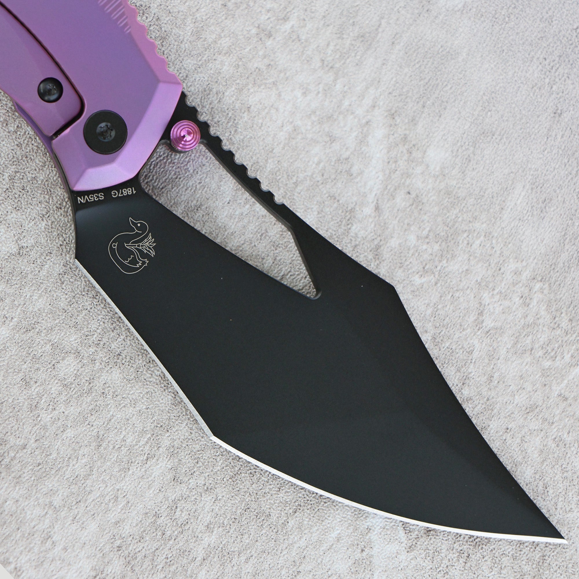 Artisan Cutlery Dark Wing 1887G-BPU folding knife product image
