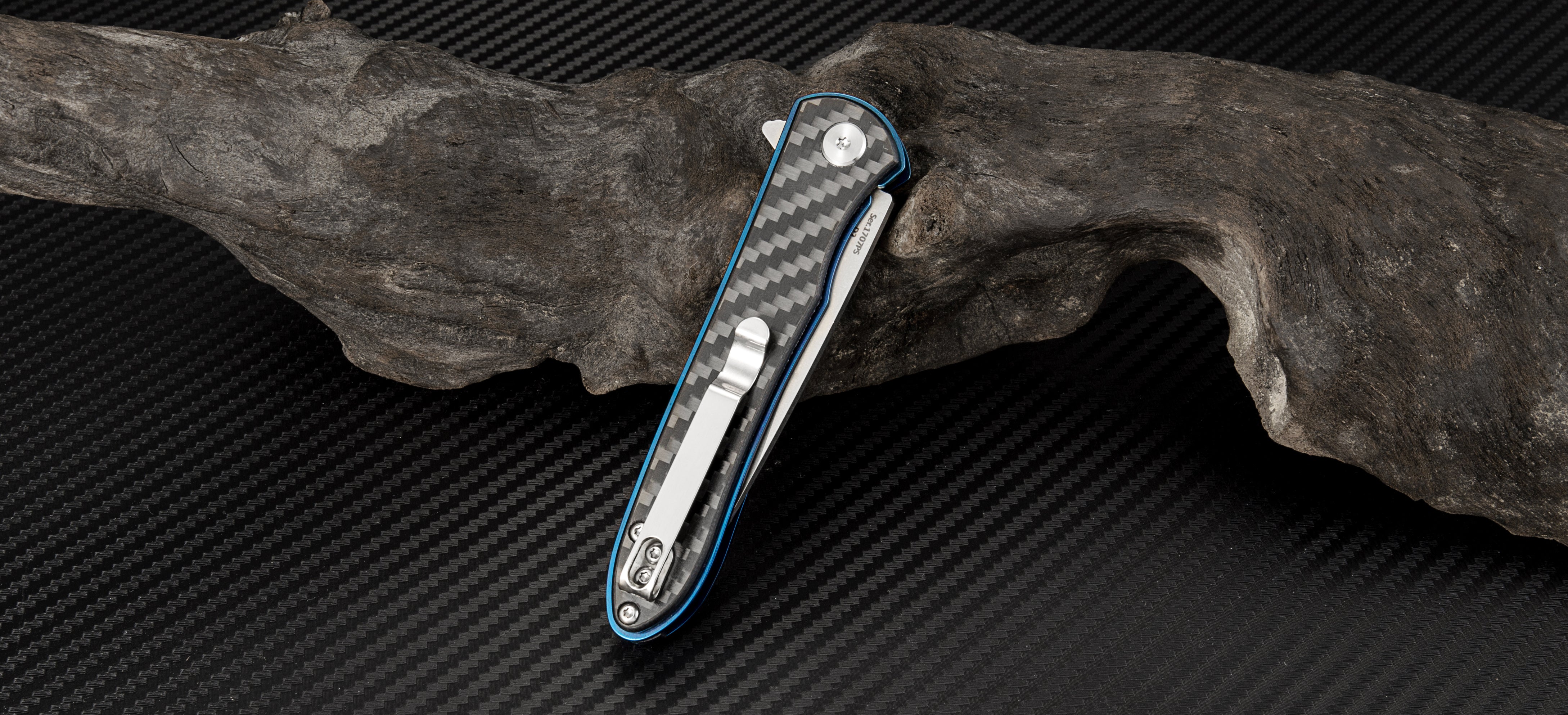 Artisan Cutlery Shark 1707PS folding knife with carbon fiber handle