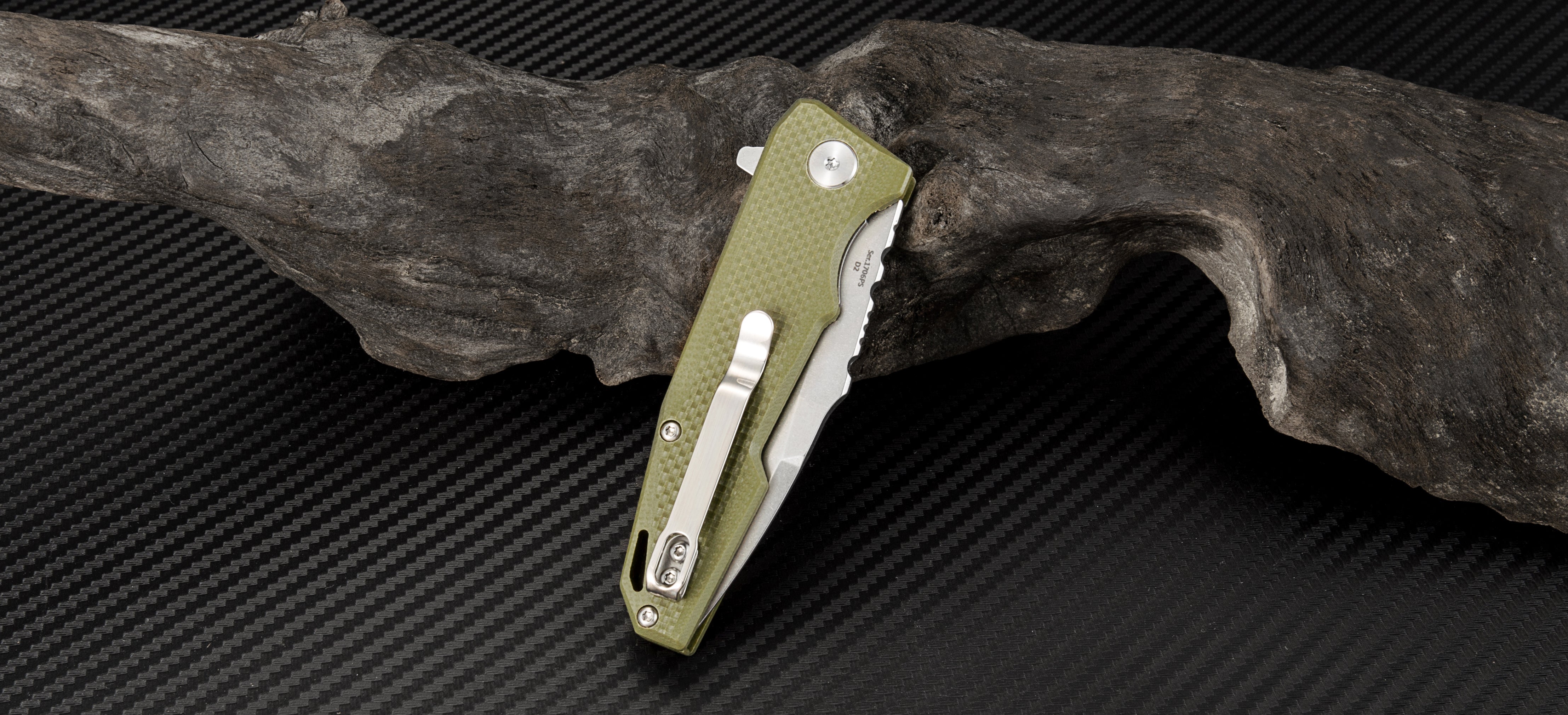 Artisan Cutlery Predator 1706PS blade detail