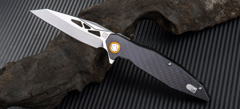 Artisan Cutlery Cygnus 1827P handle detail