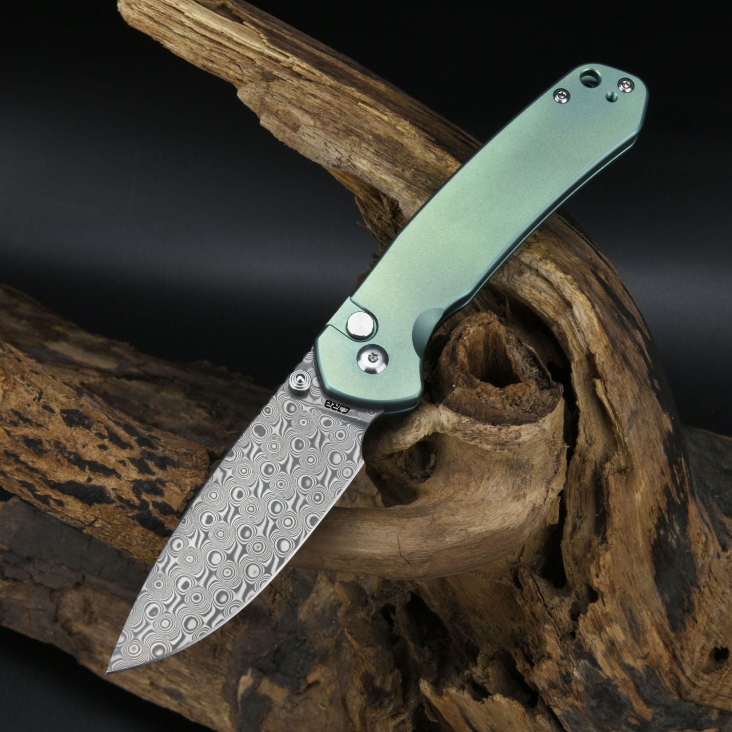 CJRB Pyrite J1925T-GN folding knife with green titanium handle