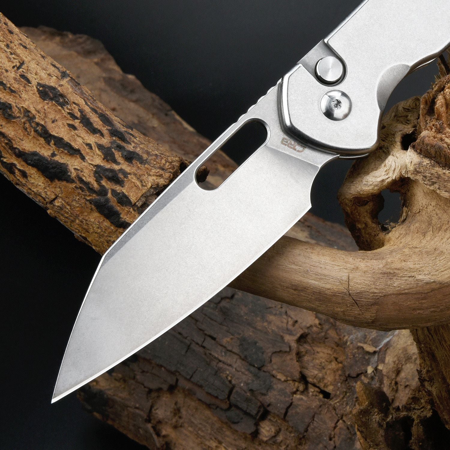 CJRB Pyrite-Alt J1925A folding knife with steel handle