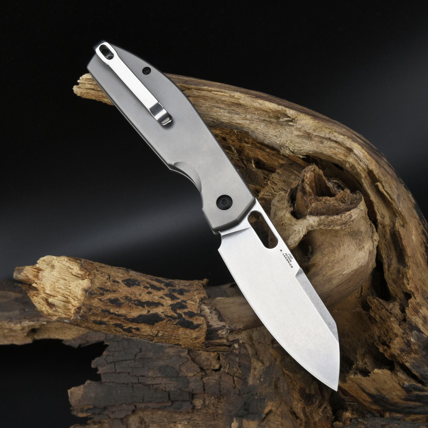 CJRB Ekko J1929BT blade detail